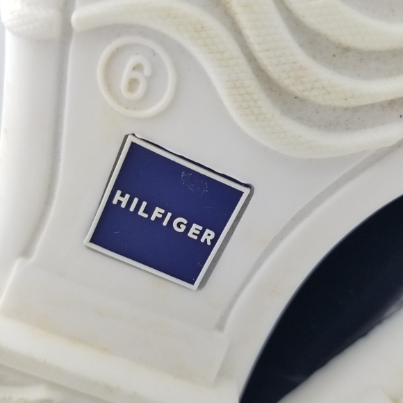 Tommy Hilfiger Women's Hierra Faux Fur-Lined Duck Rain/Snow Boots, Navy/Red Sz 6 - Picture 12 of 13